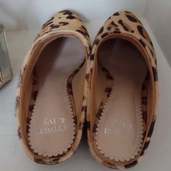 New Crown & Ivy Size 9 M Kylie Cheetah Animal Print Calf Hair Mules Slip On - Picture 6 of 7